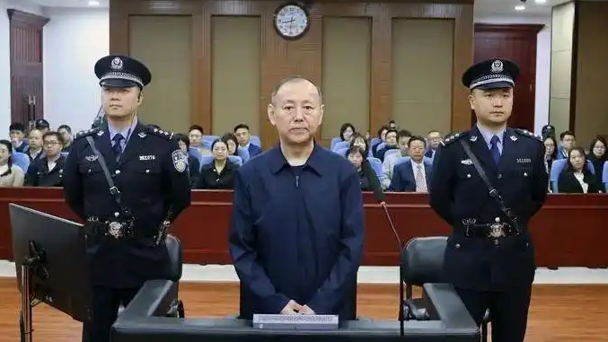 涉案超3千万 谁在向张福生行贿