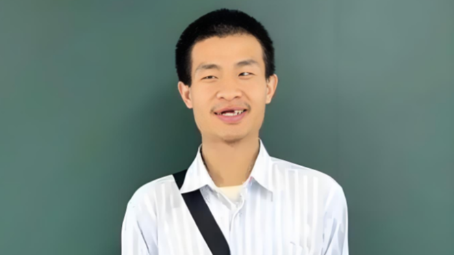 韦东奕形象被用作牙科商业引流