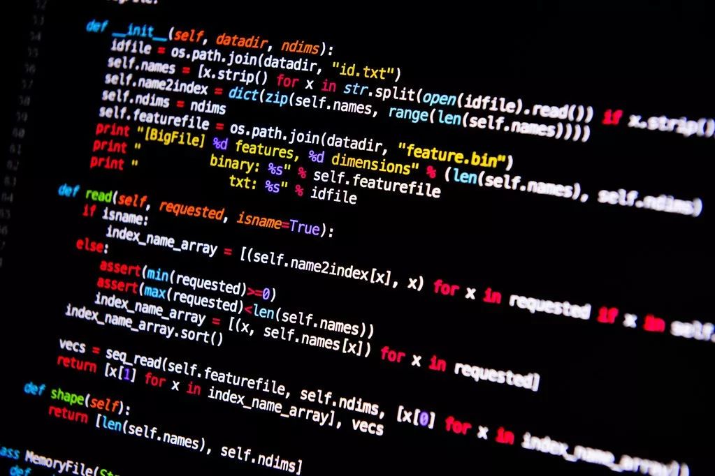 Python又登顶，AI编码助手成关键推手 | TIOBE 8月榜单发布