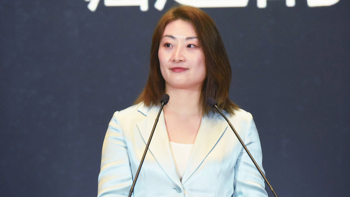知情人透露宗馥莉辞职原因