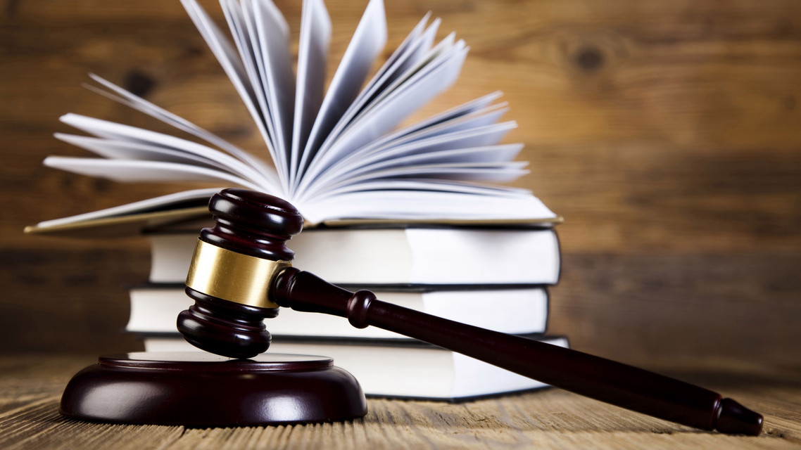 干部被指婚内出轨被抓现行 官方通报