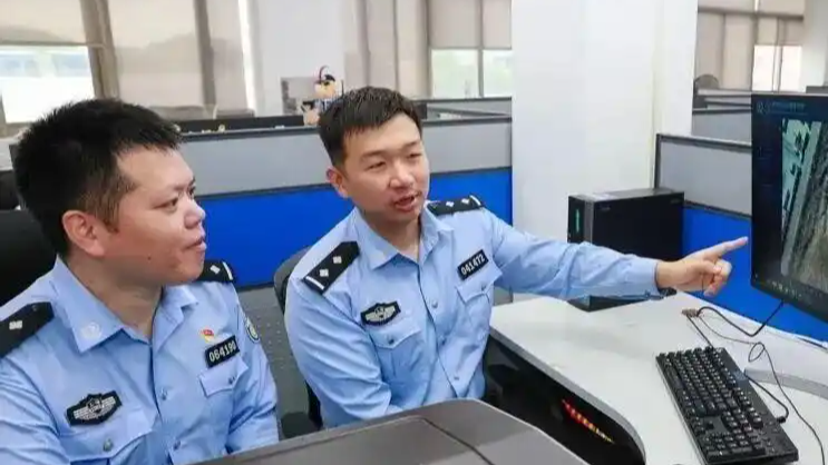 净网：无人机“职业刷机人”涉嫌犯罪