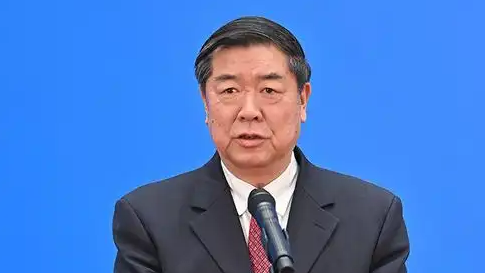 何立峰：加快建设金融强国