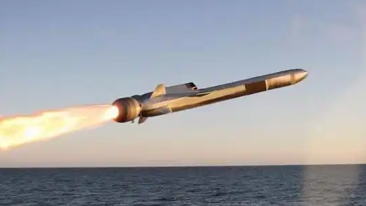 俄罗斯成功试射海燕核动力巡航导弹