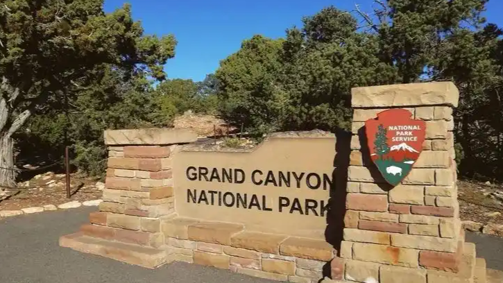 美国家公园“美国优先”：对外国涨价