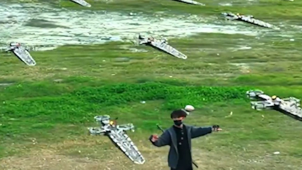 90后用科技实现御剑飞行