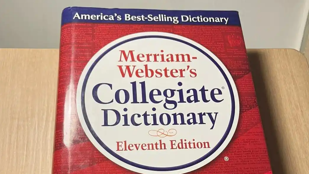 韦氏词典选出年度热词slop是啥意思