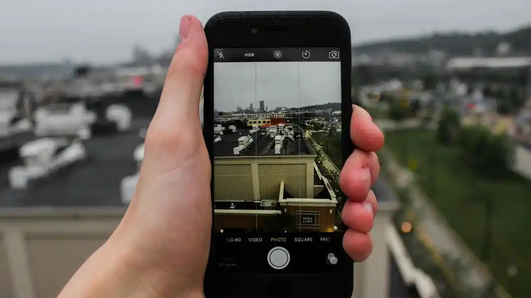 苹果实况图总定格尴尬瞬间？客服回应