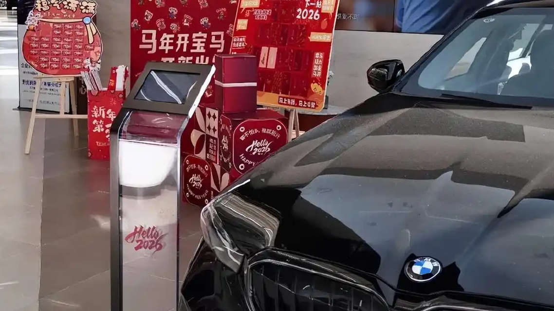 豪华车“低头”也是一种新生