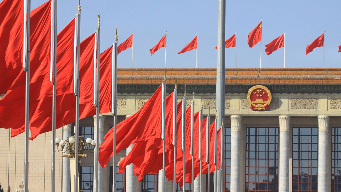 2025年新能源汽车年产量超1600万辆