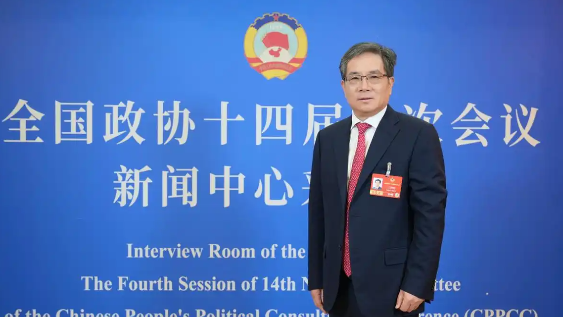 建议把更多救命药纳入医保