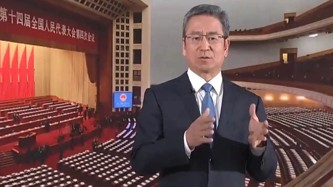 白岩松谈养龙虾：可能有更强大的螃蟹