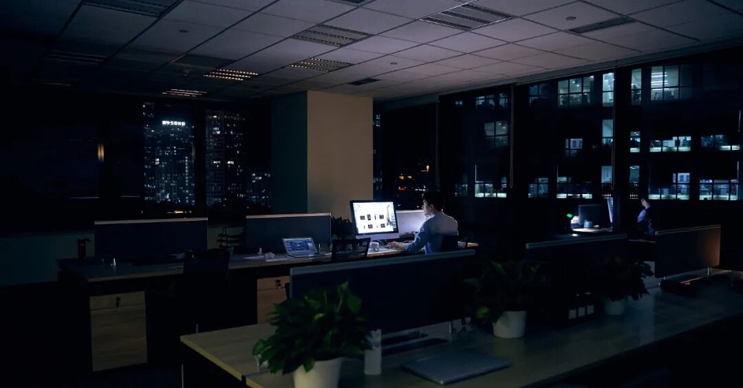 不止“996”！曝硅谷AI创业圈「极限工作制」：每天16小时、凌晨3点下班、周末也在写代码