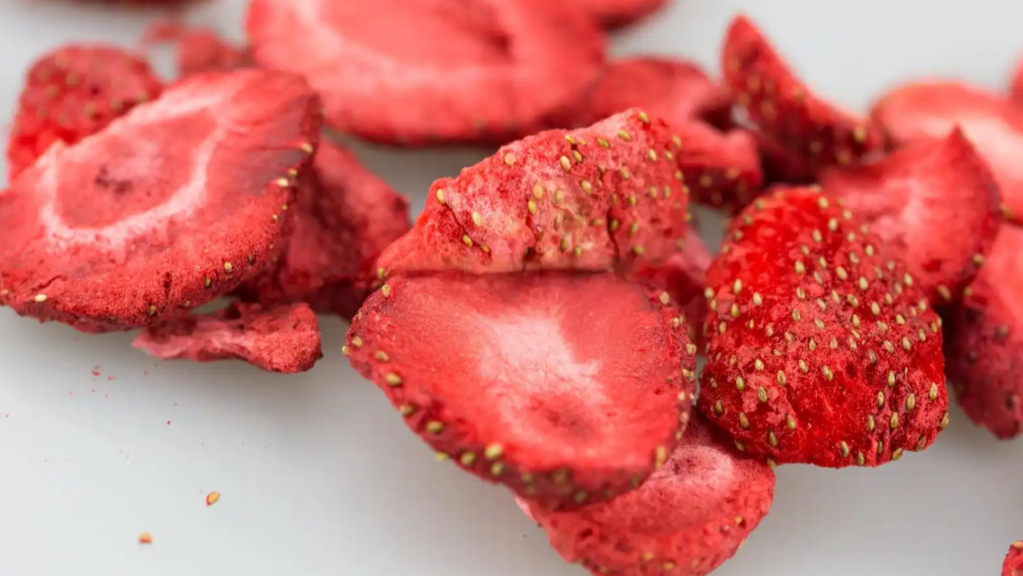 冻干草莓测出20多种农药