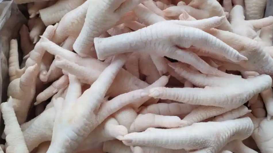 市监局回应企业非法漂白鸡爪：已取证