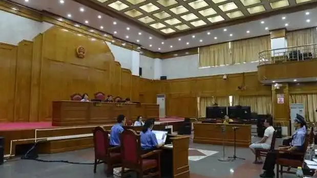 “内鬼”受贿两千万后公司损失一个亿