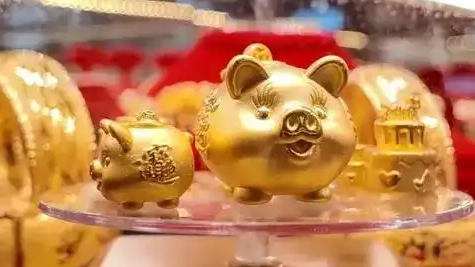 金价波动 有人赚麻了有人亏麻了