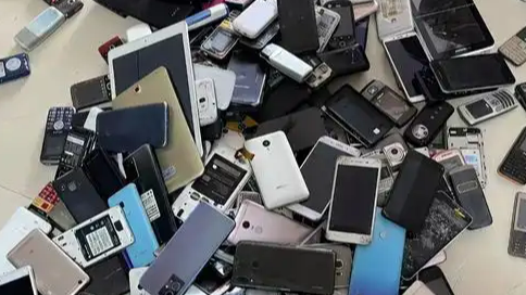 1吨旧手机约能提炼200克黄金