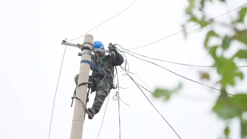 发现严重裂纹及时报告 员工获奖1万