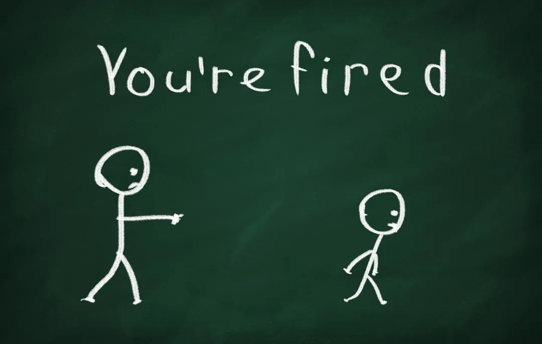 一边裁员700人，一边却给高管发9亿美元奖励？Meta这一刀，砍向了曾经“All in”的元宇宙