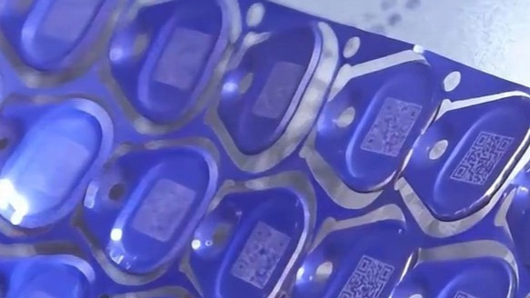 河南造出全球最薄易拉罐盖