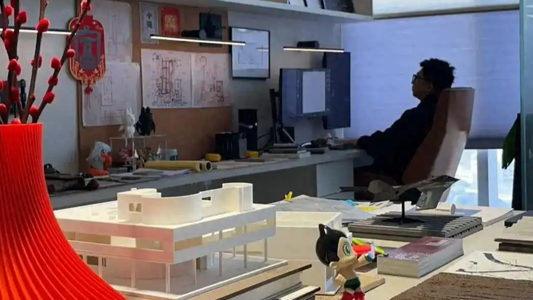 小伙“一人公司”估值超3000万