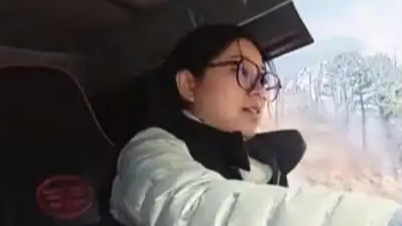 北漂女程序员辞职回乡开挖机