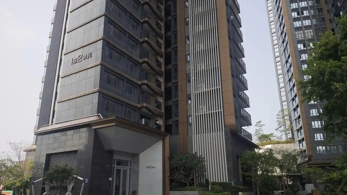 月租万元小区成研究生宿舍？高校回应