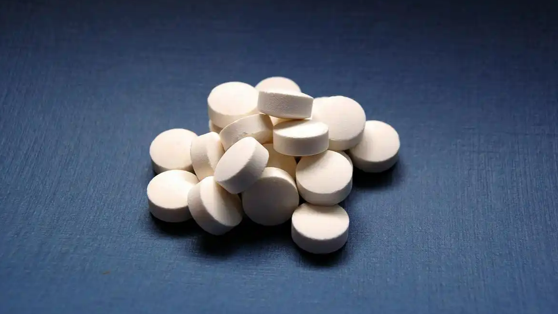 同一药品在医院 药店 网上价格不一