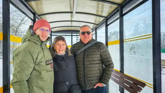 近三成英国年轻人选择同父母居住