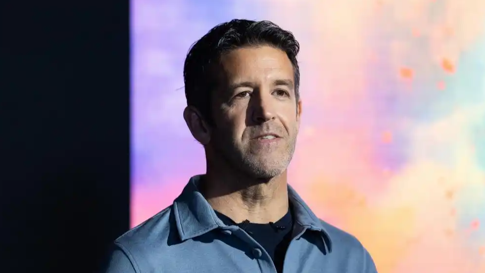 库克将卸任苹果CEO 特努斯接任