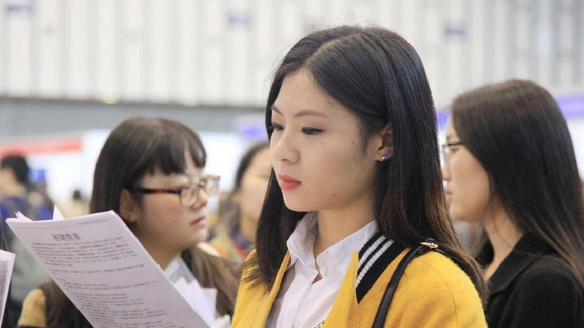 女子应聘行政被要求掌勺全员三餐