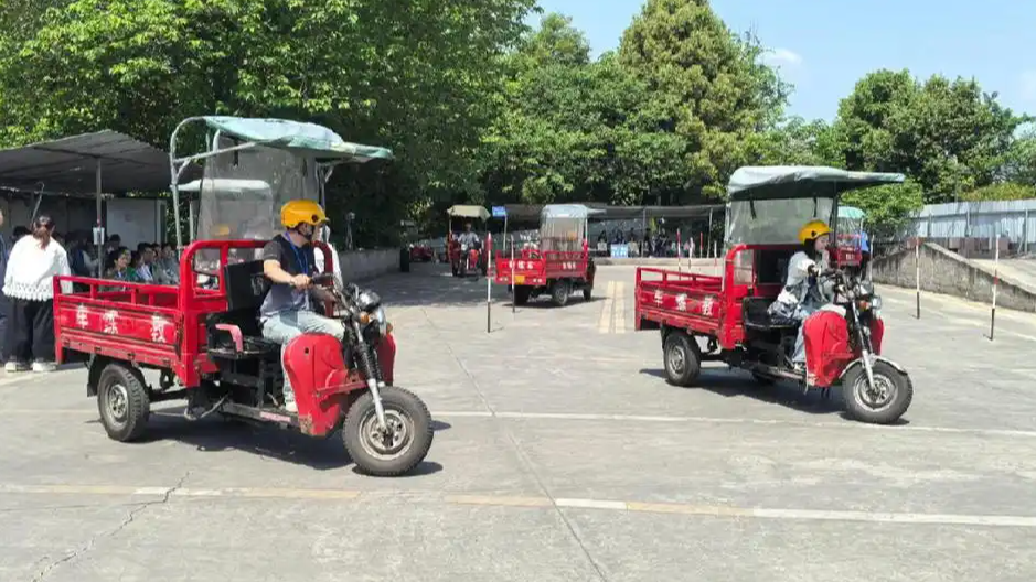 399元摩托车驾考培训卖爆了