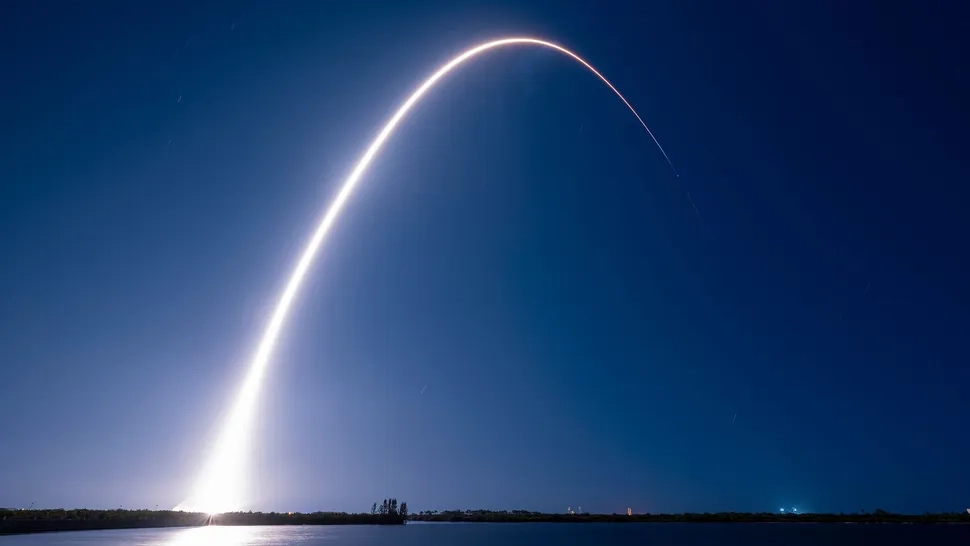 一枚失控的SpaceX火箭将撞月球